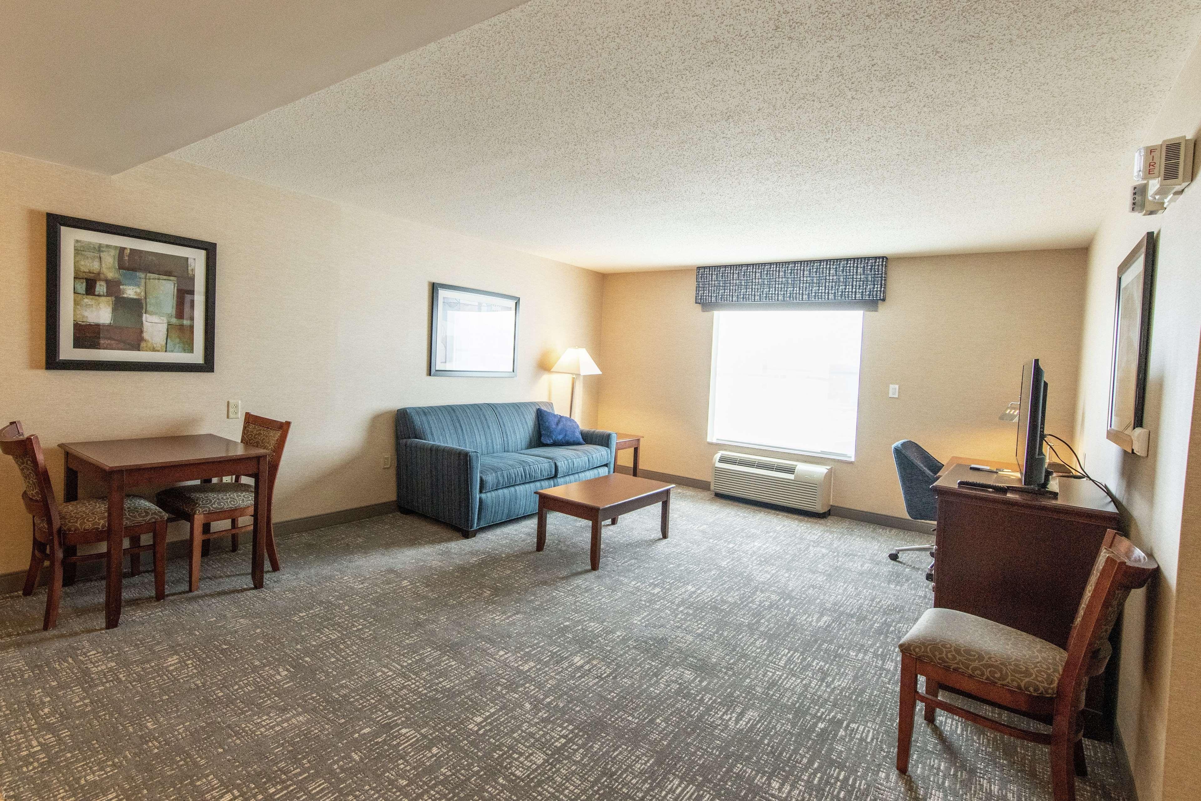 Hampton Inn Presque Isle Bagian luar foto