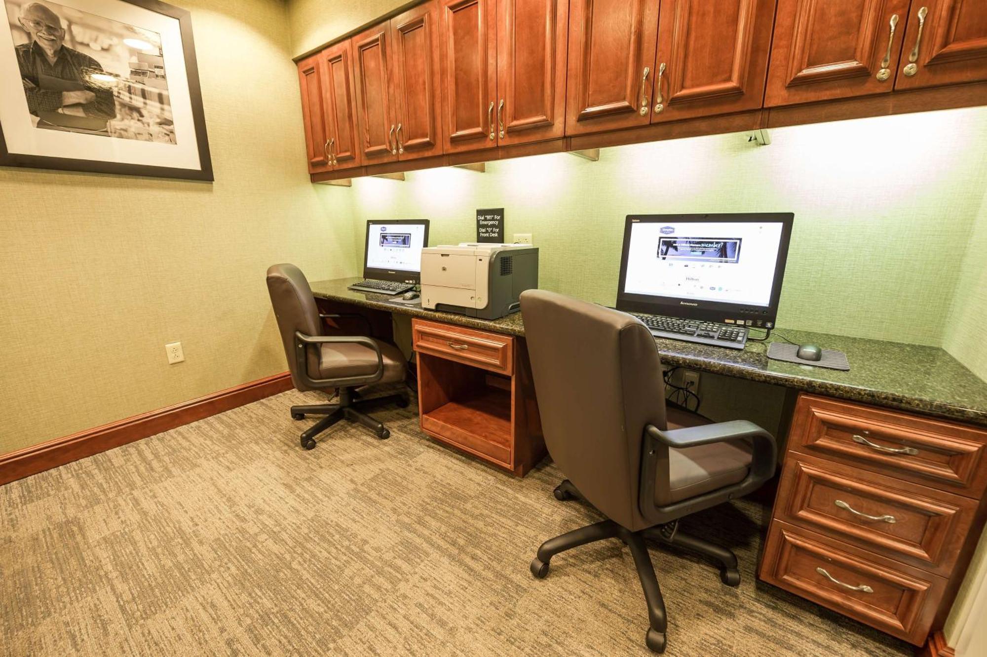 Hampton Inn Presque Isle Bagian luar foto