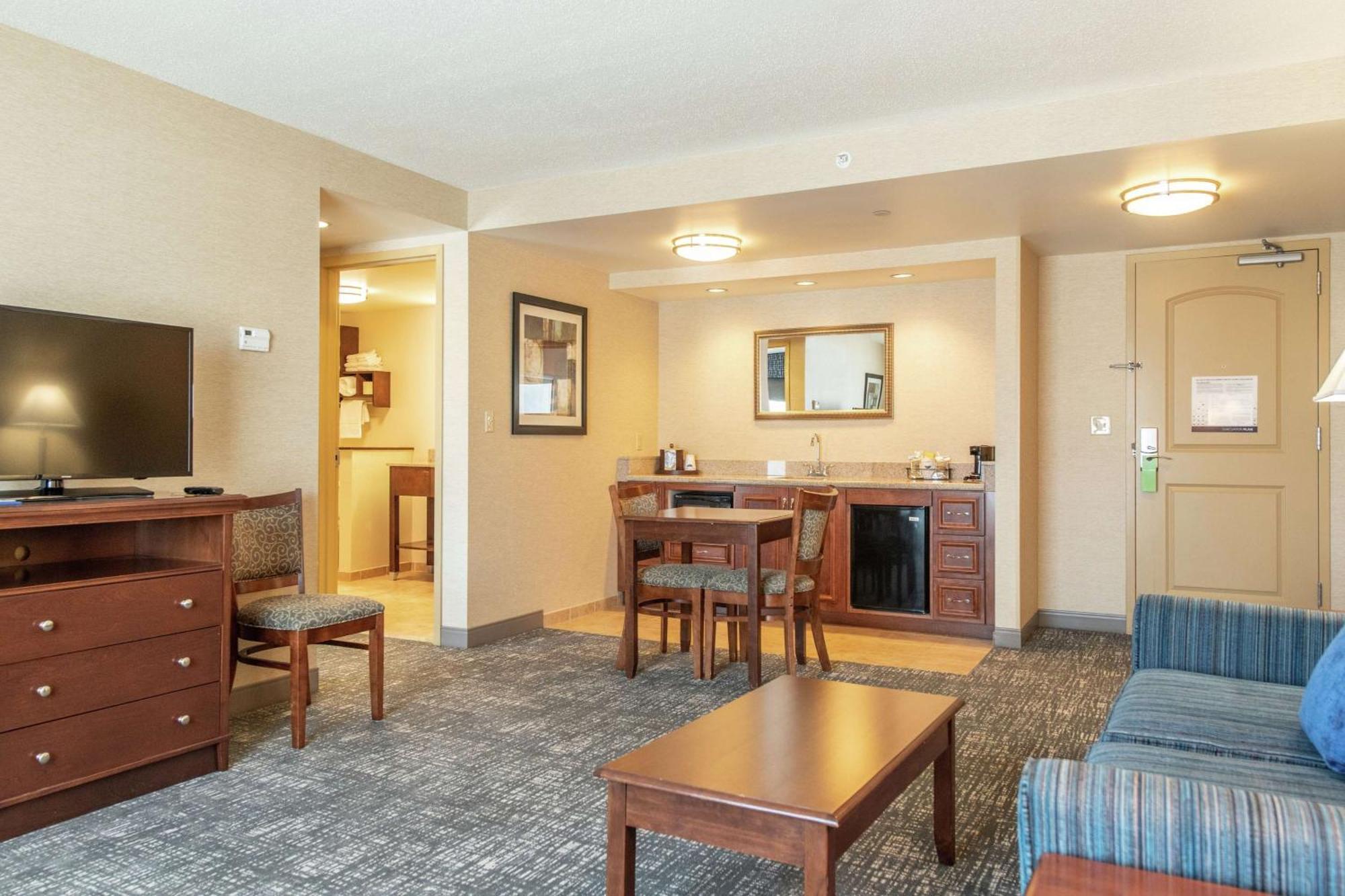 Hampton Inn Presque Isle Bagian luar foto