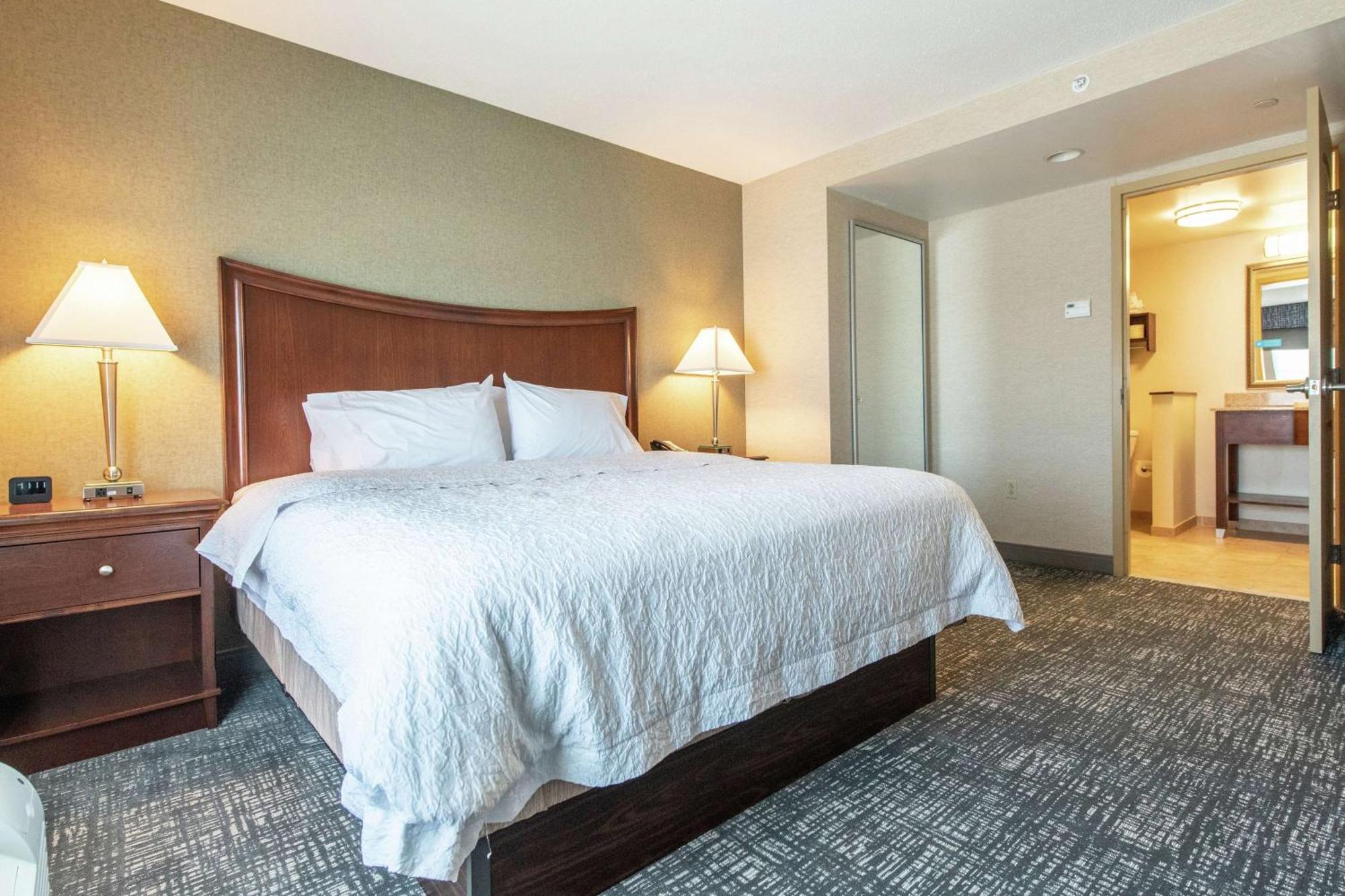 Hampton Inn Presque Isle Bagian luar foto