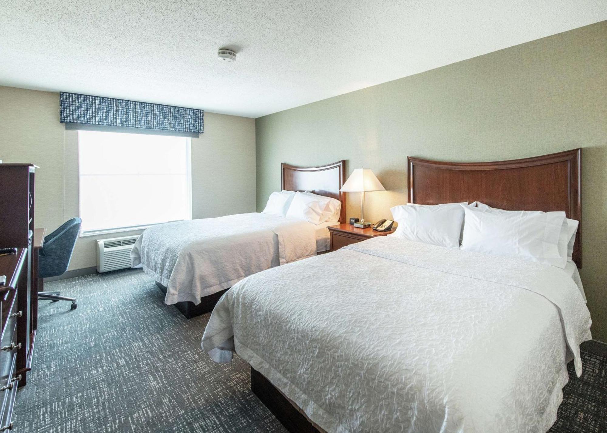 Hampton Inn Presque Isle Bagian luar foto